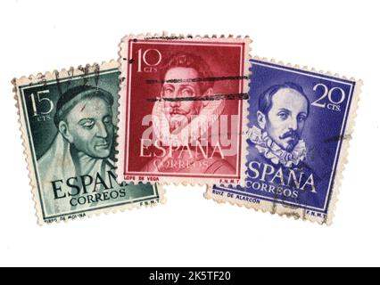 Eine Montage von alten Briefmarken aus Spanien auf weißem Hintergrund. Stockfoto