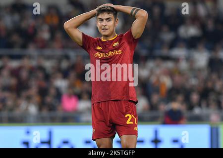 Rom, Italien. 09. Oktober 2022. Paulo Dybala von AS Roma während des Fußballs Serie A Match, Stadio Olimpico, AS Roma gegen Lecce, 09.. Oktober 2022 (Foto: AllShotLive/Sipa USA ) Kredit: SIPA USA/Alamy Live News Stockfoto