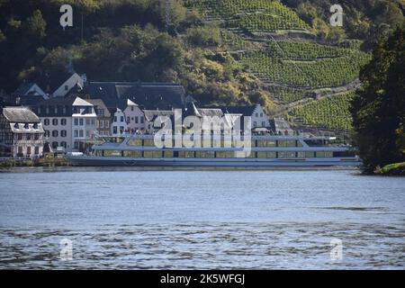 Passagierschiff auf der Mosel Stockfoto