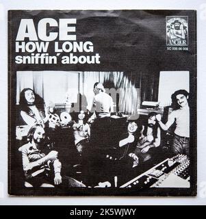 Bildercover der sieben-Zoll-Single-Version von How Long by Ace, die 1974 veröffentlicht wurde Stockfoto