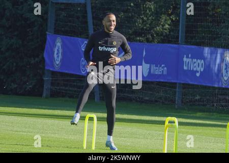 Cobham, Surrey, Großbritannien. 10. Oktober 2022. Chelsea Football Club-Spieler trainieren auf der Basis von clubsÕ Cobham für ihr Champions-League-Spiel gegen den AC Mailand morgen in Italien hier : Pierre-Emerick Aubameyang Kredit: Motofoto/Alamy Live News Stockfoto