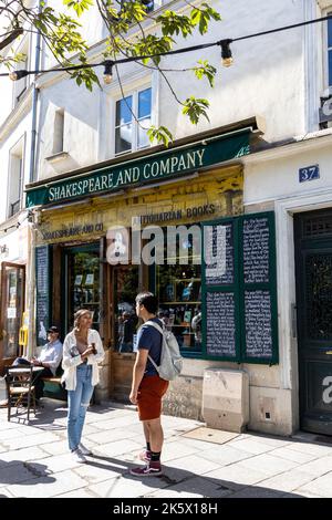 Shakespeare and Company, eine englischsprachige Buchhandlung im Zentrum von Paris Stockfoto