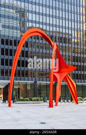 Flamingo-Skulptur des amerikanischen Künstlers Alexander Calder, Chicago, Illinois, USA Stockfoto