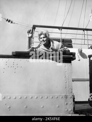 KIM NOVAK in London im Mai 1956, als sie in England für die Premiere DER EDDY DUCHIN STORY 1956 Regisseur GEORGE SIDNEY an der Blackpool Opera House Publicity für Columbia Picters war Stockfoto