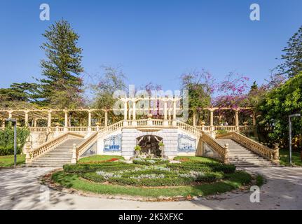 Aveiro City Park, an einem sonnigen Tag Stockfoto