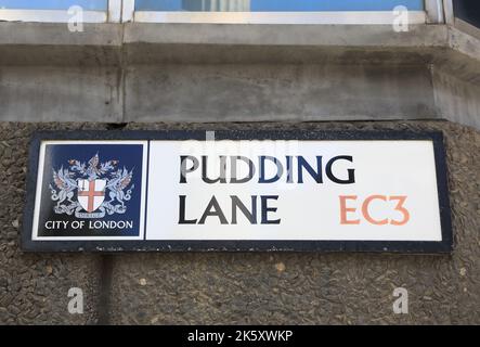 Pudding Lane in der historischen Square Mile der City of London, wo das große Feuer vom 1666. September begann, Großbritannien Stockfoto