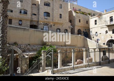 Das Cardo des jüdischen Viertels in der Altstadt von Jerusalem während Rosh Hashanah 2022 Stockfoto