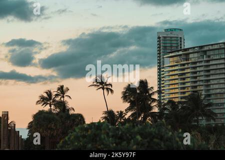 Sonnenuntergang in der Stadt Klang pointe Miami Beach Stockfoto