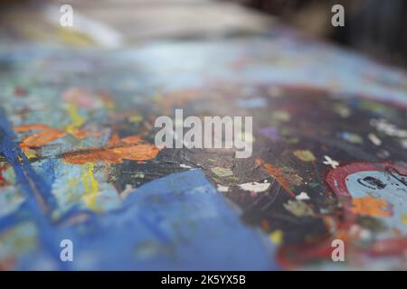Abstrakte Ölfarbe Textur in dunklen Farben auf Leinwand Stockfoto