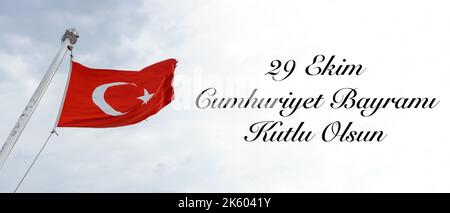 29 Ekim Cumhuriyet Bayrami Kutlu Olsun. Übersetzen: Happy 29 October Republic Day. Hochauflösendes Foto für Beiträge in sozialen Medien, Website-Banner. Stockfoto