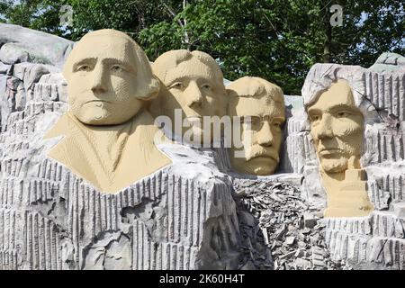 Billund, Dänemark - 26. Mai 2014: Mount Rushmore im Legoland Resort in Billund, Dänemark Stockfoto