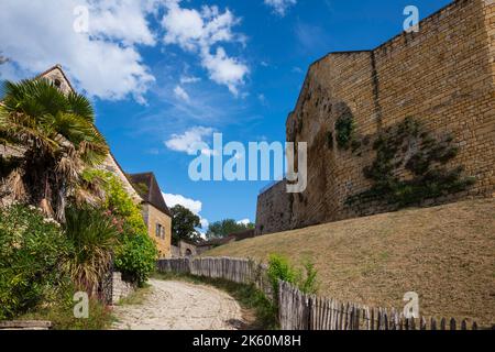 Alte typisch französische Village in der dordogne, beynac Stockfoto