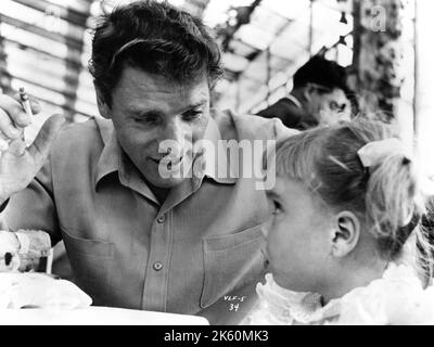 BURT LANCASTER hat sich mit seiner Tochter für Vera CRUZ 1954 als Regisseur ROBERT ALDRICH Hecht-Lancaster Productions / Flora Productions / United Artists bekannt Stockfoto