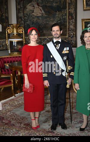 Prinzessin Sofia, Prinz Carl Philip und Königin Silvia im Königspalast während der Begrüßungszeremonie für den dreitägigen Zustand des niederländischen Königs und der Königin vis Stockfoto