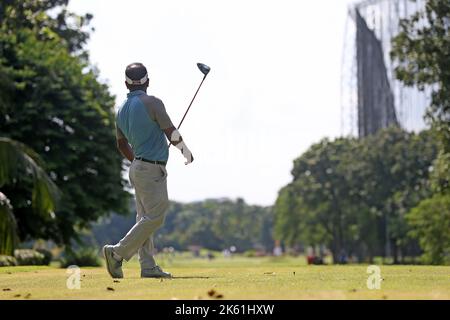 Bangladesh Ace Golfer Siddikur Rahman nimmt am Paragon Professional Golf Tournament 7. im Kurmitola Golf Club, Dhaka, Bangladesch Teil. Stockfoto