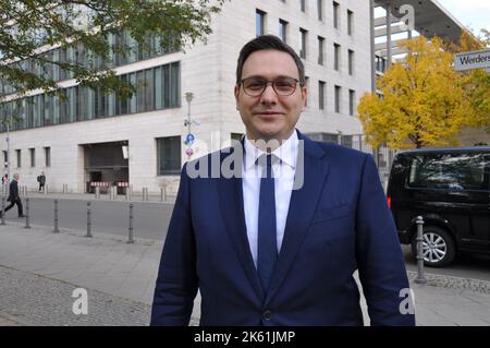 Berlin, Deutschland. 11. Oktober 2022. Die Ukraine braucht mehr Hilfe aus dem Westen, einschließlich der Waffen, die tschechischen und deutschen Außenminister Jan Lipavsky (im Bild) und Annalena Baerbock haben sich am 11. Oktober 2022 in Berlin, Deutschland, geeinigt. Kredit: Ales Zapotocky/CTK Foto/Alamy Live Nachrichten Stockfoto