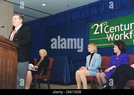Büro des Sekretärs - Sekretärin Elaine Chao Begrüßungszeremonie Stockfoto