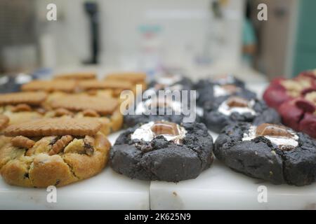 Schokolade Cookies Display zum Verkauf lokalen Speicher in singapur Stockfoto