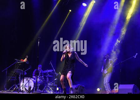 Irene Grandi während der Live-Aufführung „IO in Blues“ am 10. Oktober 2022 im Teatro Olimpico in Rom, Italien Stockfoto