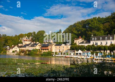 Das Dorf Pierrefonds in der Picardie-Gegend in Frankreich Stockfoto