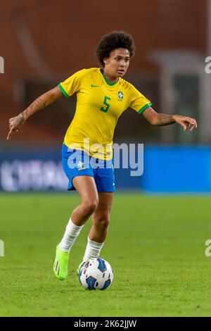 Genua, Italien. 10.. Oktober 2022. Yaya Vitoria Ferreira Silva (Brasilianer) während des FIFA-Qualifikationsrunden-Freundschaftsspiels „Frauen WM 2023“ zwischen dem Spiel zwischen Italien Frauen 0-1 Brasilianer Frauen im Luigi Ferraris Stadion am 10. Oktober 2022 in Genua, Italien. Kredit: Maurizio Borsari/AFLO/Alamy Live Nachrichten Gutschrift: Aflo Co. Ltd./Alamy Live Nachrichten Stockfoto