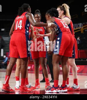 25.. JULI 2021 - SAITAMAN, JAPAN: Team USA im Einsatz während der Basketball-Vorrunde der Frauen Gruppe Ein Spiel zwischen den USA und Frankreich bei den Olympischen Spielen 2020 in Tokio (Foto: Mickael Chavet/RX) Stockfoto