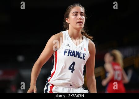 25.. JULI 2021 - SAITAMA, JAPAN: Marine FAUTHOUX #4 von Frankreich während der Basketball-Vorrunde der Frauen in Aktion Ein Spiel zwischen den USA und Frankreich bei den Olympischen Spielen 2020 in Tokio (Foto: Mickael Chavet/RX) Stockfoto