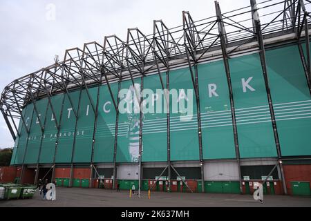 Glasgow, Großbritannien. 11. Oktober 2022. Fußball: Champions League, Celtic Glasgow - RB Leipzig, Gruppenphase, Gruppe F, Matchday 4 im Celtic Park: Das Stadion von außen. Quelle: Jan Woitas/dpa/Alamy Live News Stockfoto