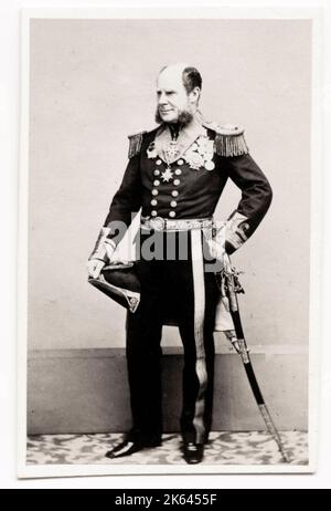 Vintage-Foto aus dem 19. Jahrhundert: Admiral der Flottenadmiral Sir Henry Keppel GCB, OM (14. Juni 1809 - 17. Januar 1904) war ein Royal Navy Offizier. Stockfoto