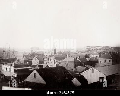 19. Jahrhundert Vintage-Foto: Newcastle, Schiff im Hafen, New South Wales, Australien. Stockfoto