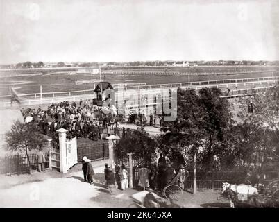 C 1880 s China - Shanghai Pferderennen Pferderennbahn Stockfoto