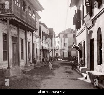 1940s Ostafrika - Straße in Mombasa Kenia Foto von einem britischen Rekrutierungsbeamten, der während des Zweiten Weltkriegs in Ostafrika und im Nahen Osten stationiert war Stockfoto
