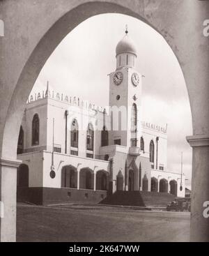 1940s Ostafrika - Kampala Uganda - die Aga Khan Moschee Foto eines während des Zweiten Weltkriegs in Ostafrika und im Nahen Osten stationierten britischen Militärs Stockfoto