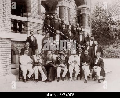 Gruppe französischer Unternehmen diplomatische und religiöse Führer in Seoul Korea 1900 Stockfoto