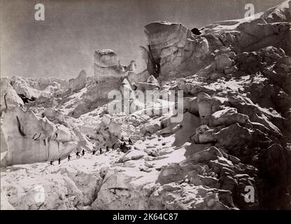 Ende 19th Jahrhundert Foto - Klettern die Alpen, Kletterer umzogen. Stockfoto
