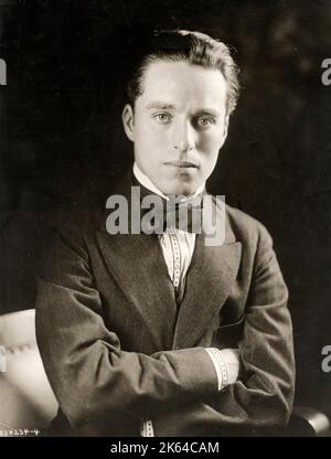 Studio Portrait von Schauspieler Charlie Chaplin der 1920er Jahre. Stockfoto