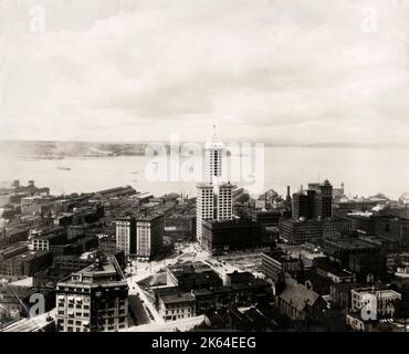 Im frühen 20. Jahrhundert vintage Pressefoto - Blick auf den Pazifischen Ozean, die Docks von Seattle, Washington, C. in der 1920er Jahren. Stockfoto