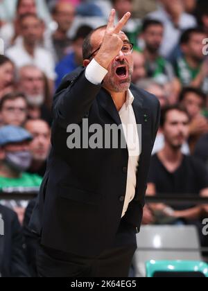 Carles Duran von Joventut Badalona während des Eurocup-Spiels zwischen Joventut Badalona und Germani Brescia im Palau Municipal Esports de Badalona in Barcelona, Spanien. Stockfoto