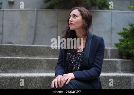 Madrid, Spanien. 11. Oktober 2022. Olivia Blanc, besser bekannt als Olivia Ruiz, posiert während der Porträtsitzung in Madrid. (Foto: Atilano Garcia/SOPA Images/Sipa USA) Quelle: SIPA USA/Alamy Live News Stockfoto