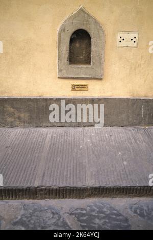 Historisches Weinfenster oder Buchetta del Vino Florenz Italien Stockfoto