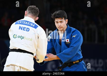 Taschkent, Usbekistan. Kredit: MATSUO. 11. Oktober 2022. Kentaro Iida (JPN) Judo : World Judo Championships Taschkent 2022 Männer-100kg 1.-Lauf in der Humo Arena in Taschkent, Usbekistan. Kredit: MATSUO .K/AFLO SPORT/Alamy Live Nachrichten Stockfoto