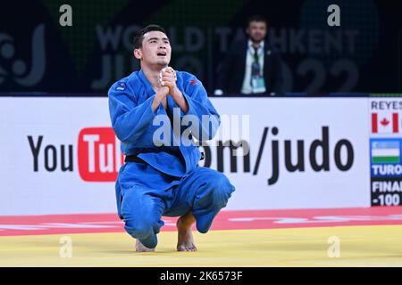 Taschkent, Usbekistan. Kredit: MATSUO. 11. Oktober 2022. Muzaffarbek Turoboyev (UZB) Judo : World Judo Championships Taschkent 2022 Männer-100kg-Finalspiel in der Humo Arena in Taschkent, Usbekistan. Kredit: MATSUO .K/AFLO SPORT/Alamy Live Nachrichten Stockfoto