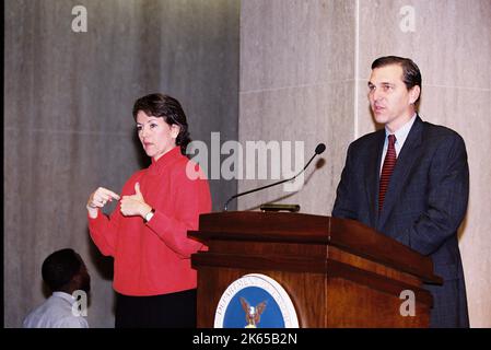 Büro des Sekretärs - Tribut an die Opfer vom 11. September 2001 Stellvertretender stellvertretender Sekretär Findlay Stockfoto