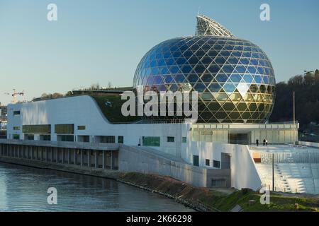 Frankreich Boulogne-Billancourt (92) Ile Seguin, Stadt der Musik, Architekten: Shigeru Ban und Jean de Gastines Stockfoto