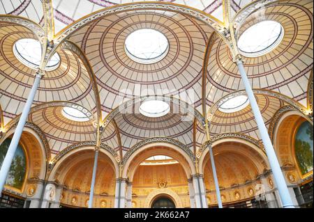 Paris (75) 2. Arrondissement. Wiedereröffnung des ovalen Raums der Nationalbibliothek von Richelieu im September 2022 nach 10 Jahren Arbeit Stockfoto