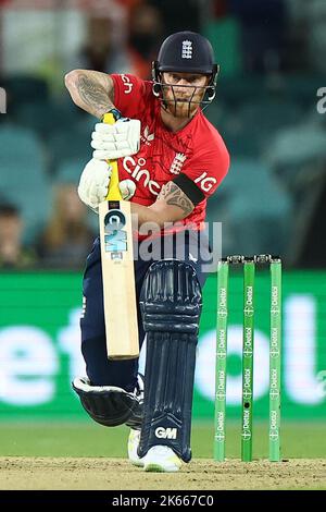 Ben Stokes aus England wird beim Spiel Dettol T20I Series 2 of 3 Australia vs England im Manuka Oval, Canberra, Australien, 12.. Oktober 2022 (Foto von Patrick Hoelscher/News Images) in Canberra, Australien am 8/13/2022 gesehen. (Foto von Patrick Hoelscher/News Images/Sipa USA) Stockfoto