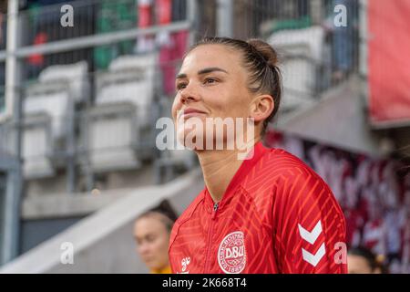 Viborg, Dänemark. 11., Oktober 2022. Katrine Veje aus Dänemark, gesehen während der Fußballfreundschaften zwischen Dänemark und Australien im Viborg Stadion in Viborg. (Foto: Gonzales Photo - Nicolai Berthelsen). Stockfoto