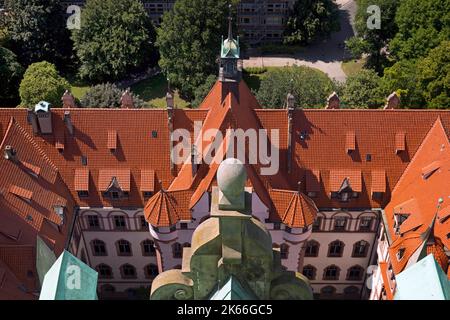 Blick auf das Neue Rathaus vom Rathausturm, Deutschland, Niedersachsen, Hannover Stockfoto