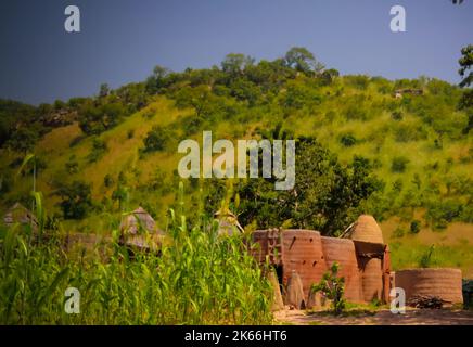 Traditionelle Tammari Menschen Dorf Tamberma an Koutammakou, Land der Batammariba in Kara region, Togo Stockfoto