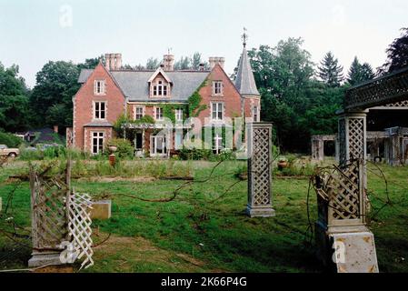 MANOR SCENE, COLD CREEK MANOR, 2003 Stockfoto